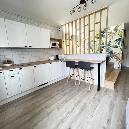 Sweet Avec Parking & Netflix Apartmán